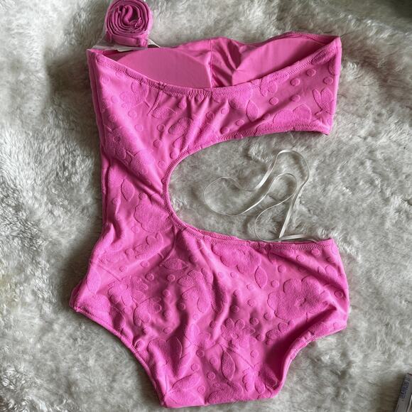 NWT Aerie | Pink Embossed Floral One-Piece Cut Out Swimsuit | Size L Long - Picture 4 of 11